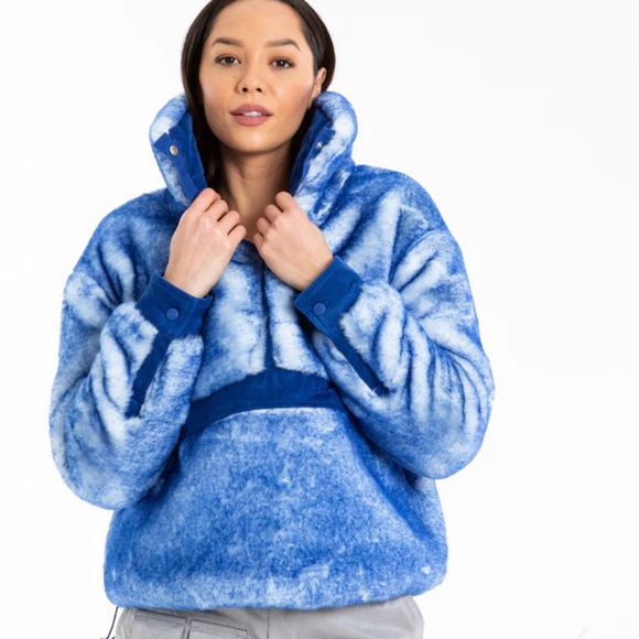 Faux fur pullover with corduroy detailing - Picture 2 of 4